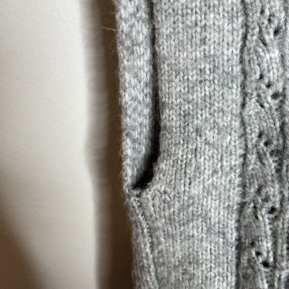 Rachel Zoe Sleeveless Cable Knit Cropped Sweater Gray Womens Small Preppy - Picture 7 of 7
